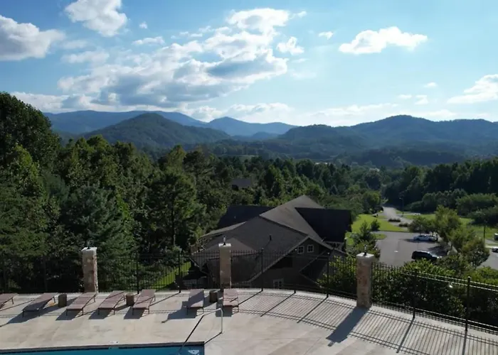 Viewpoint Condominiums Pigeon Forge