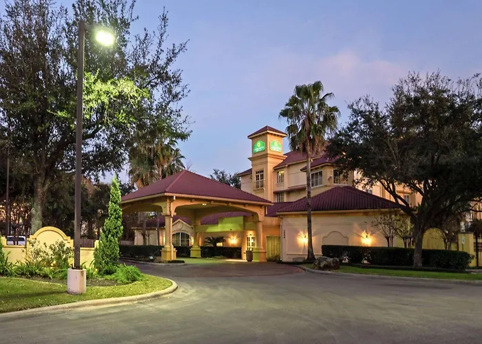 La Quinta By Wyndham Houston West Park 10 Hotel