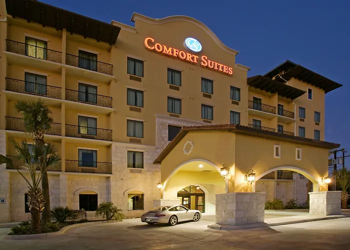 Comfort Suites Alamo-River Walk San Antonio
