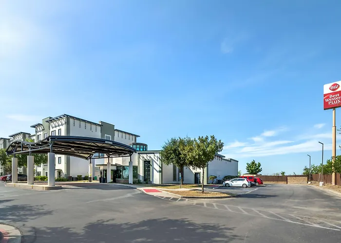 Best Western Plus Lackland Hotel And Suites. San Antonio