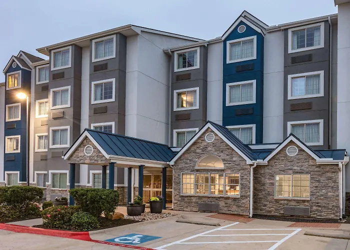 Microtel Inn & Suites By Wyndham Austin Airport
