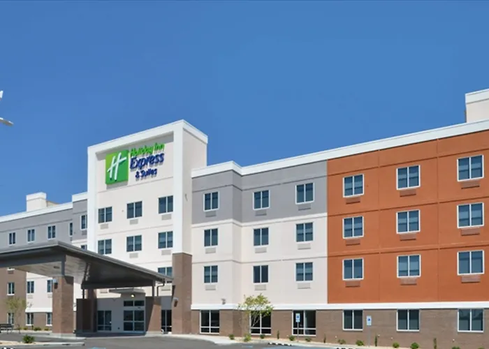 Holiday Inn Express & Suites Lexington Midtown - I-75 By Ihg