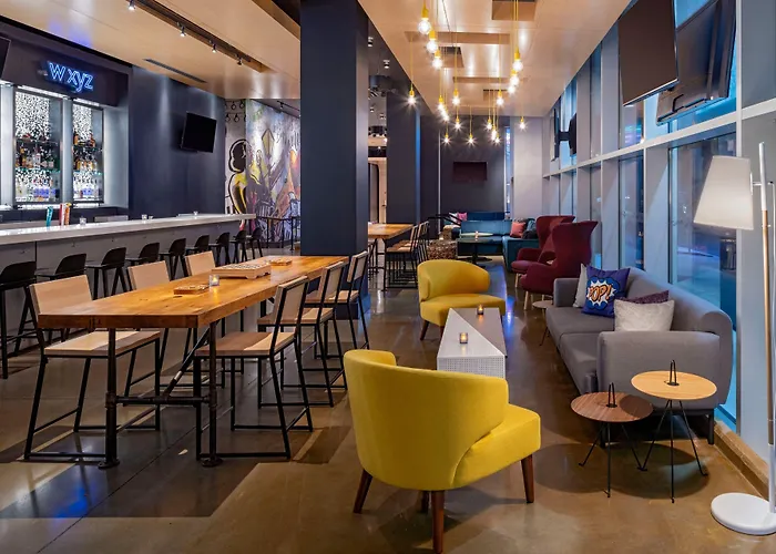 Aloft New Orleans Downtown Hotel