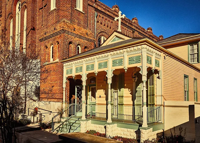Hotel Peter And Paul, An Ash Hotel New Orleans