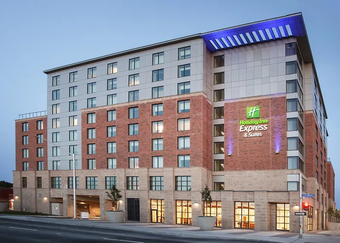 Holiday Inn Express & Suites Downtown Ottawa East By Ihg