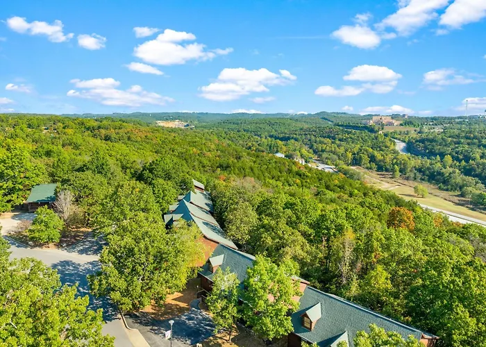 Ozarks Oasis Cabin Branson