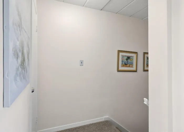 114C - 2Br/2 Bath At Seaspray Condos On Okaloosa Island, Fort Walton Beach, Fl