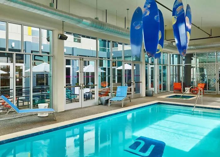 Aloft Austin Northwest Hotel