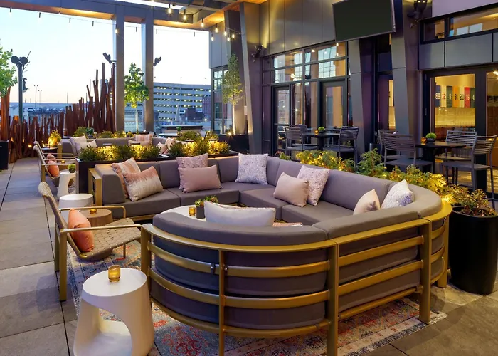 Hyatt House Indianapolis Downtown Hotel
