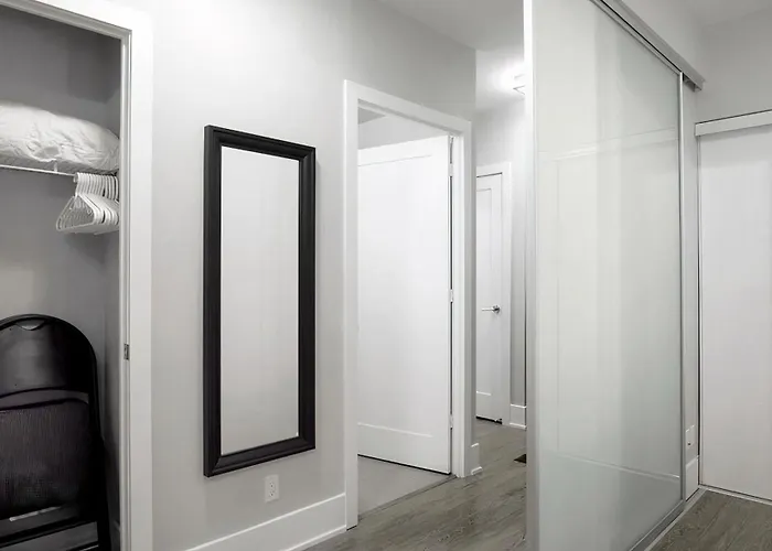 Skyline Suites - Walk To Mtcc, Acc, Rogers Centre & Entertainment District Toronto