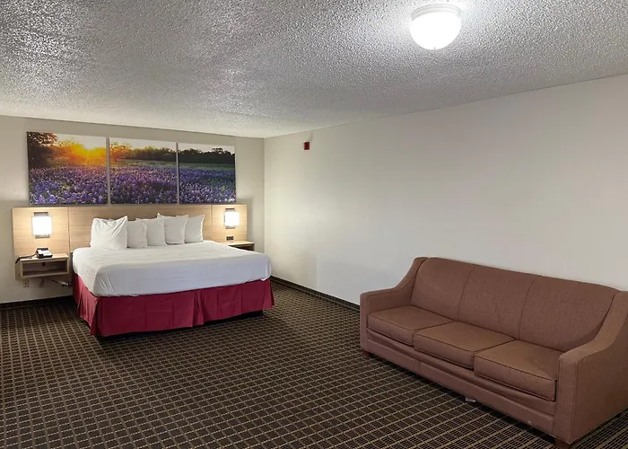 Days Inn By Wyndham San Antonio Interstate Hwy 35 North