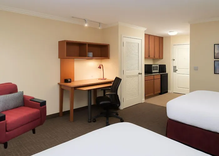 Towneplace Suites By Marriott San Antonio Airport