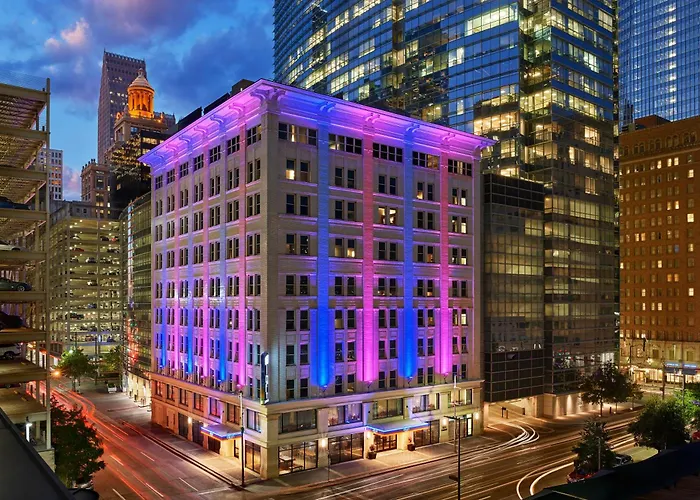 Aloft Houston Downtown Hotel