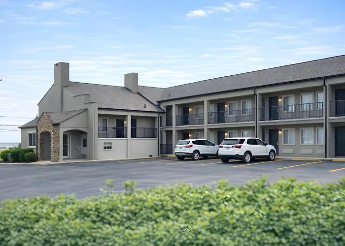 Quarters Inn & Suites Nashville