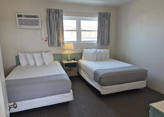 Aquarius Oceanfront Inn Wildwood
