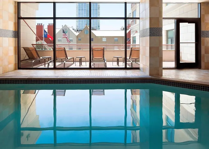 Courtyard Austin Downtown/Convention Center Hotel