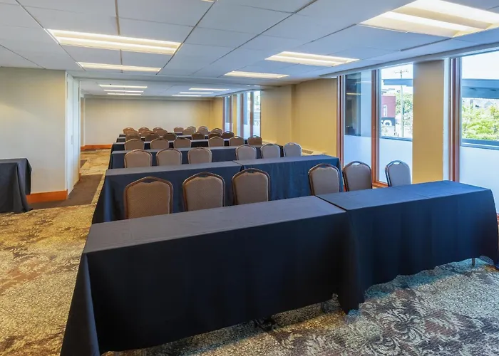 Holiday Inn Nashville - Vanderbilt - Dwtn By Ihg