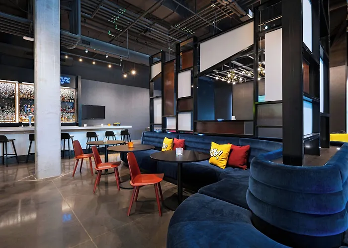 Aloft By Marriott Omaha West Hotel