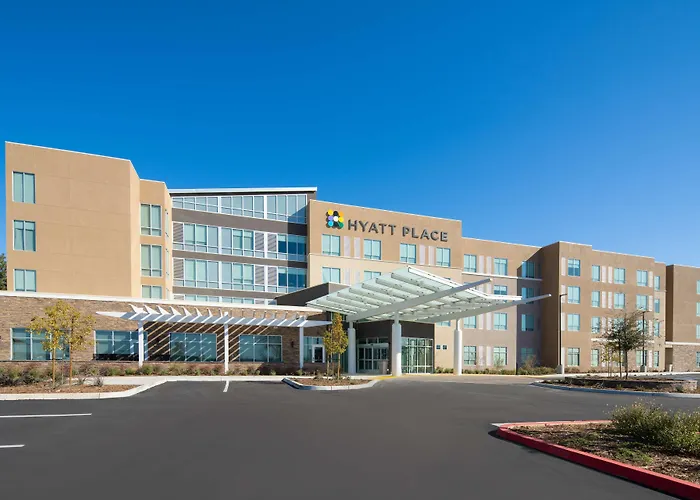 Hyatt Place Bakersfield