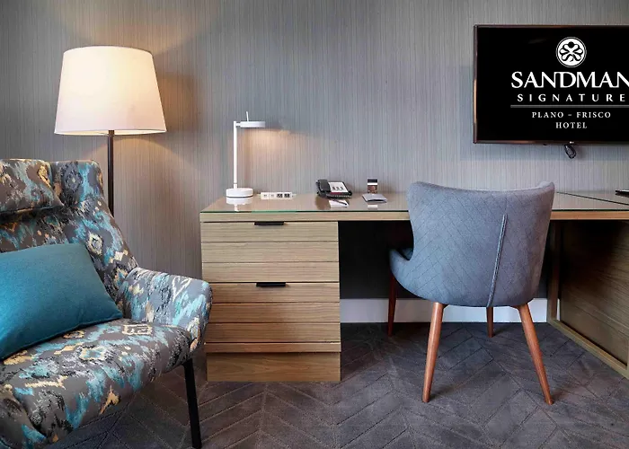 Sandman Signature Plano-Frisco Hotel Camey