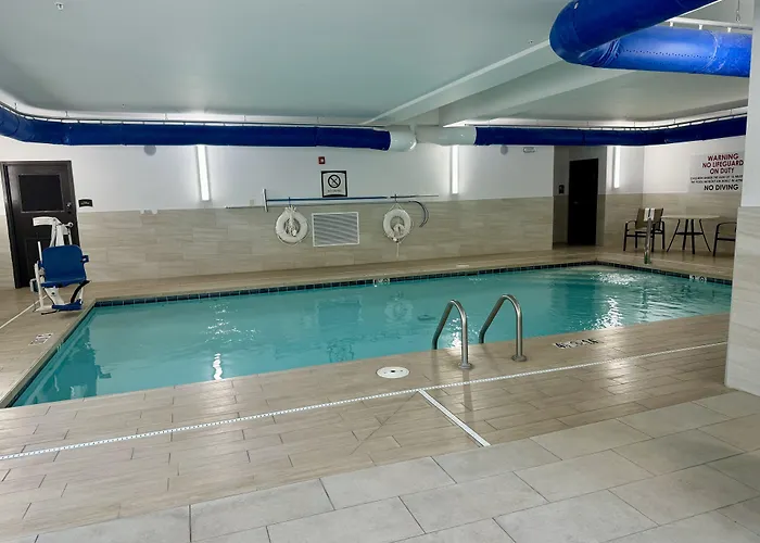 Staybridge Suites Omaha West By Ihg Lane