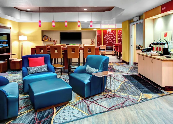 Towneplace Suites By Marriott Bakersfield West