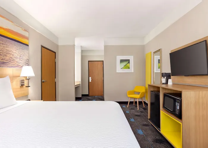 Days Inn By Wyndham Kansas City International Airport