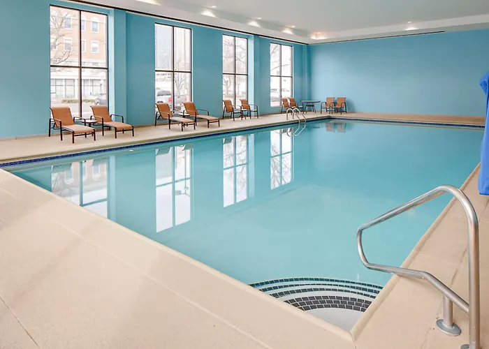 Hampton Inn Louisville Downtown