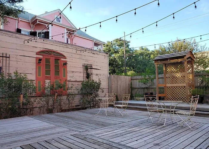 Macarty House, A Bohemian Resort With Pool And Cabana Bar New Orleans