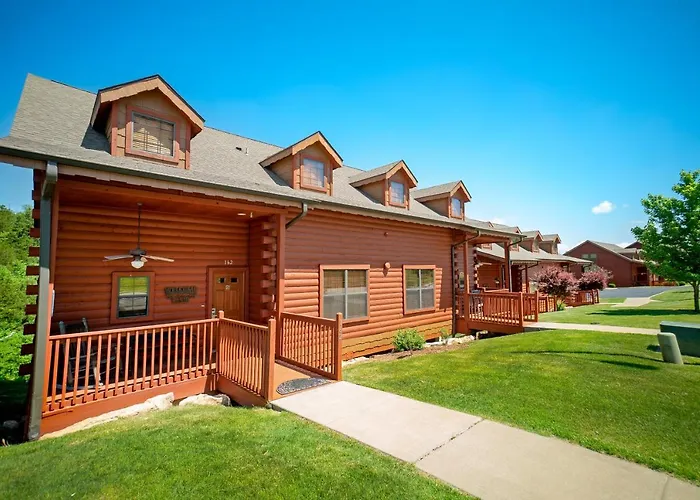 Cabins At Grand Mountain Branson
